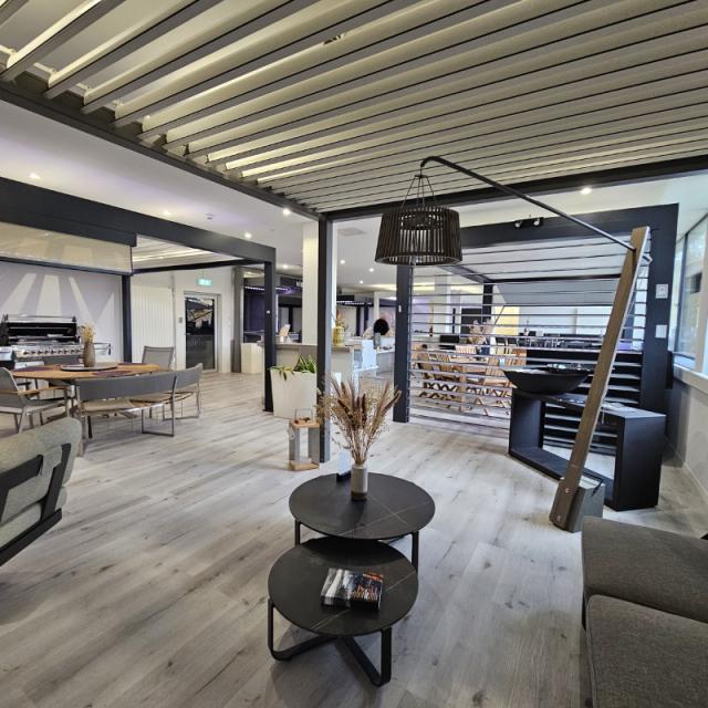Magasin avec exposition spa 